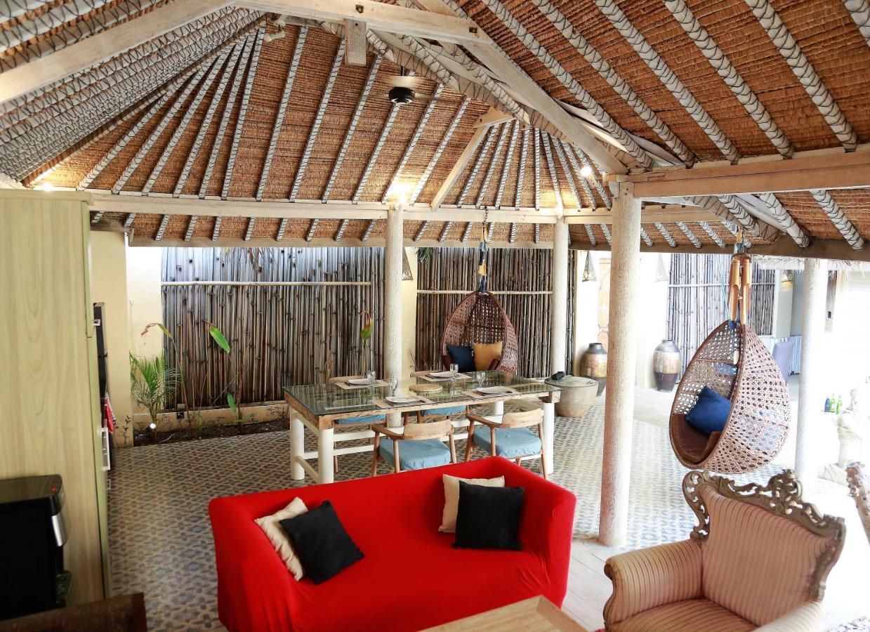 Villa Sentosa, Cheerful 3-Bedroom Villa With Pool ギリ・トラワンガン エクステリア 写真